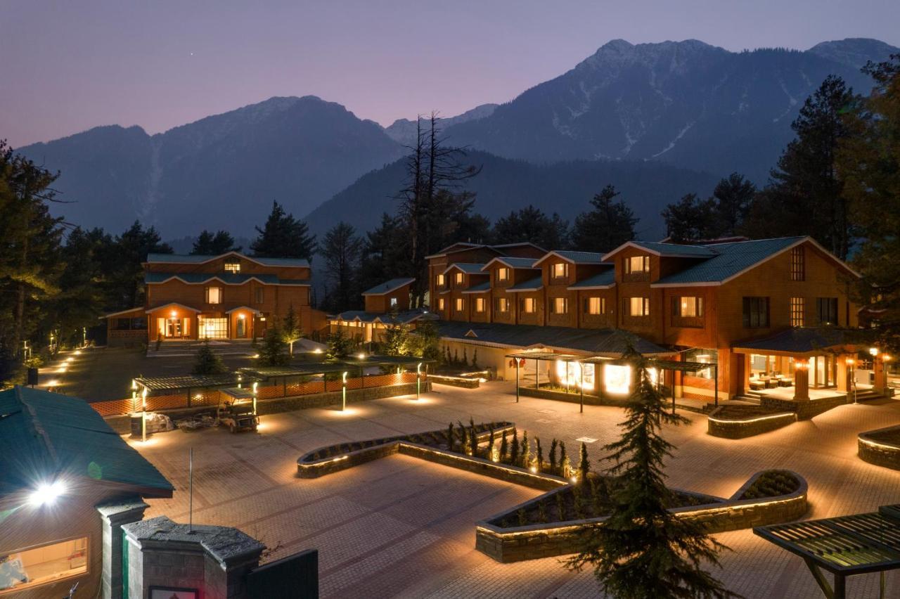 Radisson Golf Resort Pahalgām Exterior foto